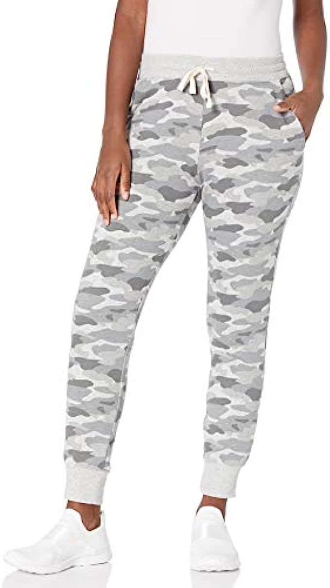 Amazon Essentials Women's French Terry Fleece Jogger Sweatpant (Available in Plus Size)